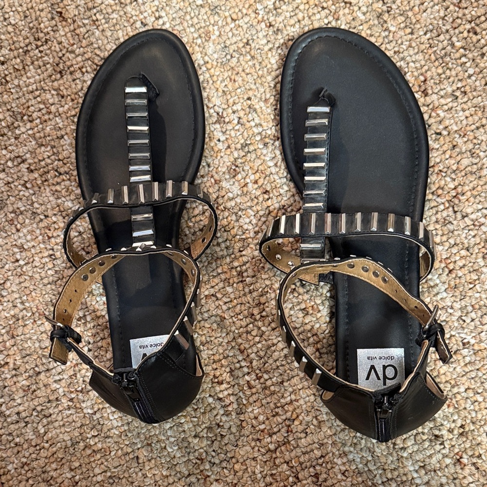 DV by DOLCE VITA Sandals with Back Zip, Black and Silver, 12